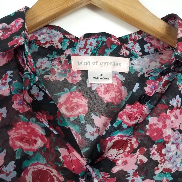 Anthropologie | Sheer Floral Short Sleeve Top Roses Red Green Black XS - Picture 5 of 7